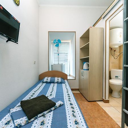 Small Room Near Independence Square Kiev Exterior photo